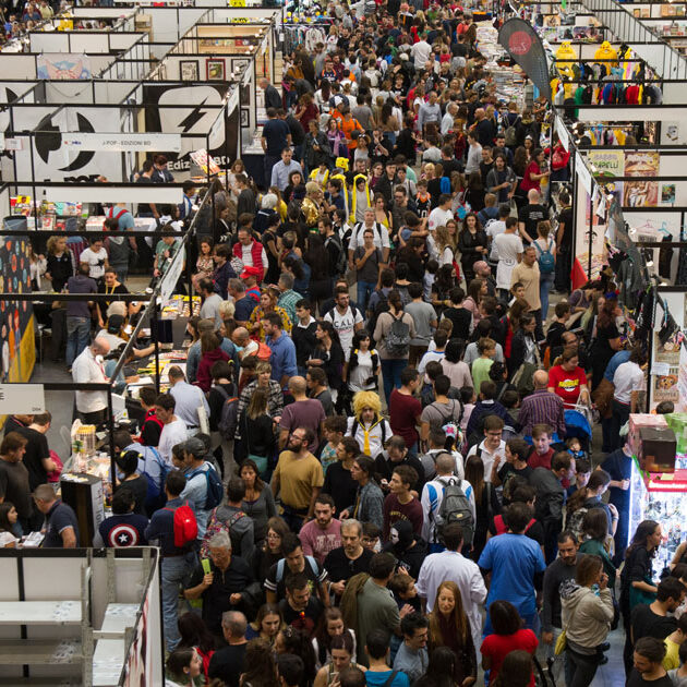 arcade and food romics